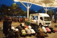 RAMAINYA MOBILE MASJID DITENGAH KONSER MUSIK AMERIKA