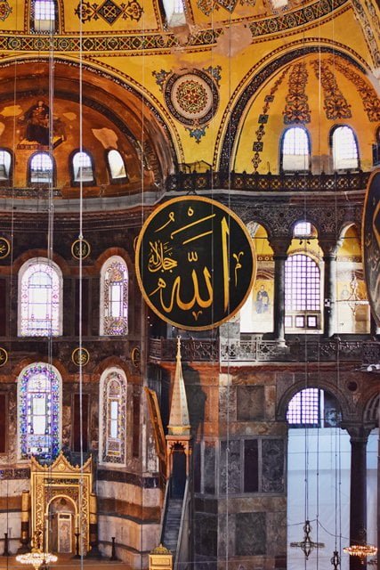 Bukti Islam Toleran? Aya Sofya Jawabnya