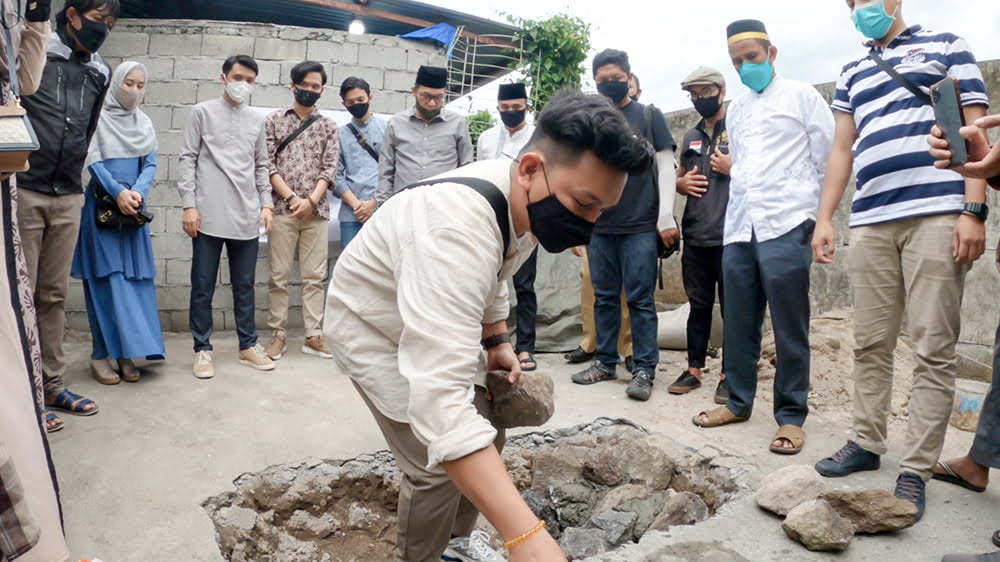 Bangga dan Haru, ADAM Lakukan Peletakan Batu Pertama Pembangunan Masjid Agape
