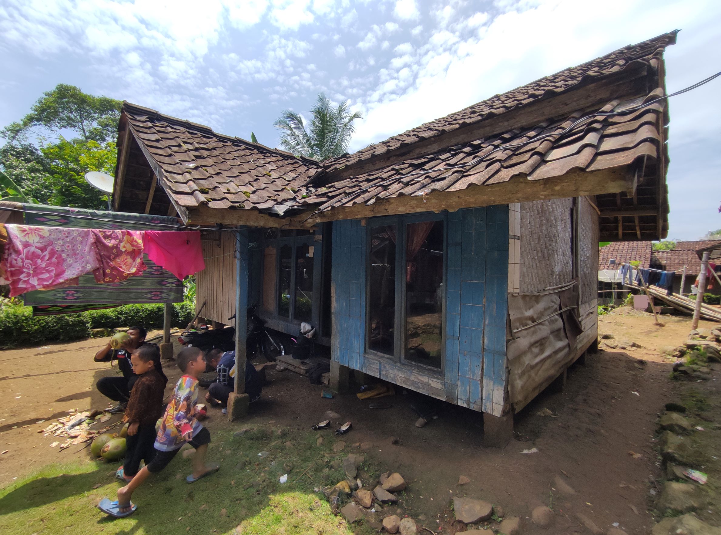 Penghuni Rumah Usang yang Antarkan Kebaikan
