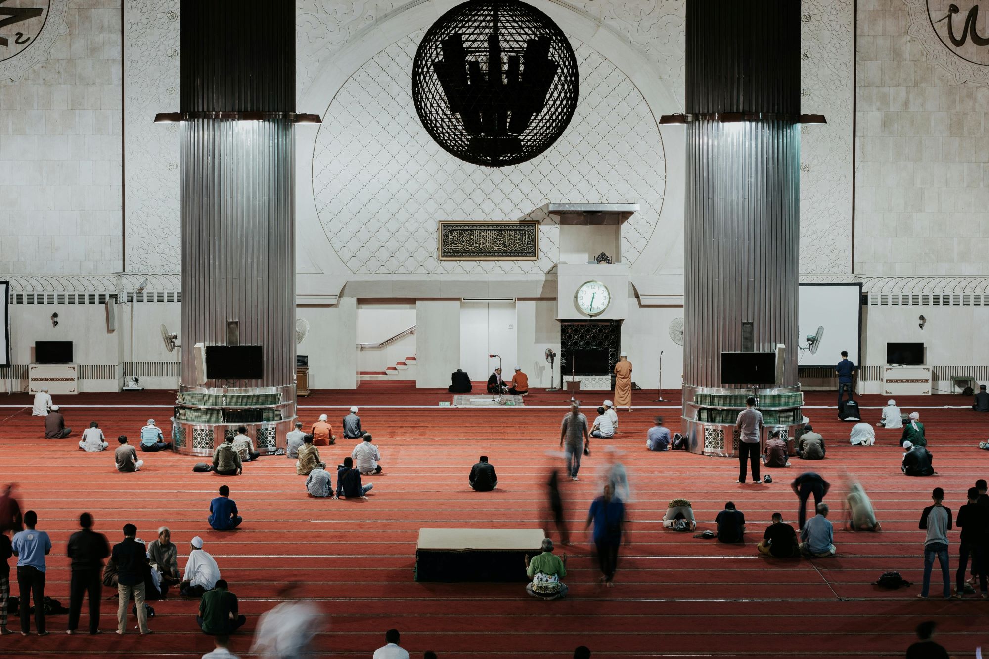 Keutamaan Itikaf di Masjid